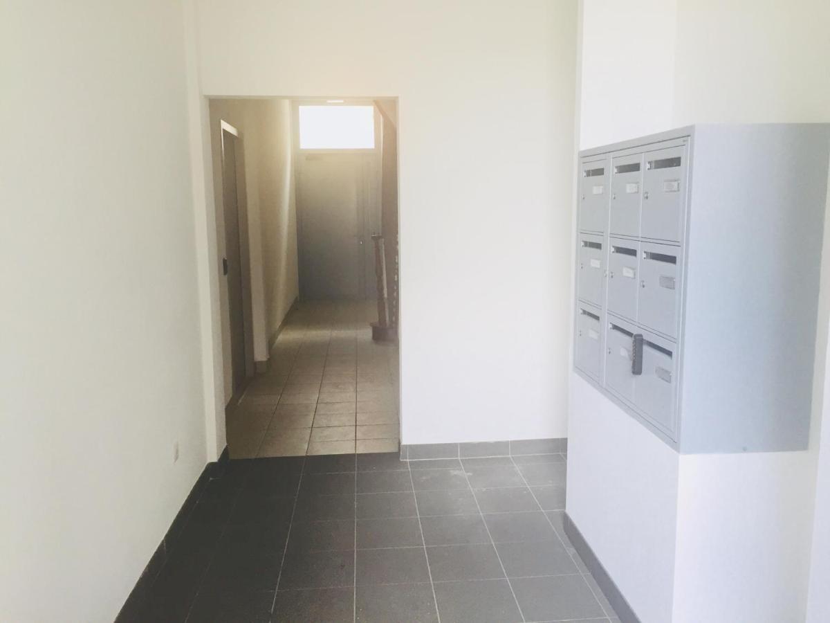 Villa Tarbis Tarbes Centre Ville , Appartements Tout Confort Exteriér fotografie